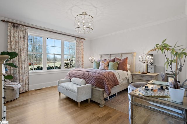 904 Laurelwood Way, Landrum, SC 29356