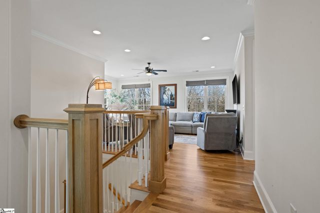 904 Laurelwood Way, Landrum, SC 29356