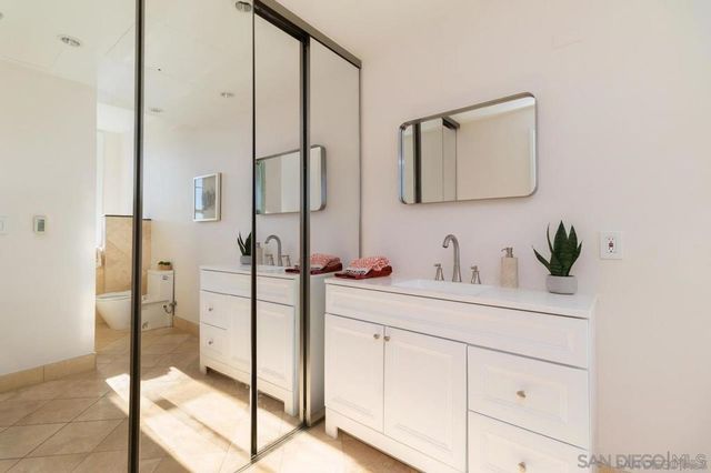 702 Ash St 1103, San Diego, CA 92101