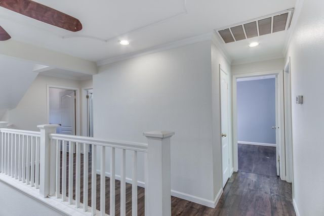 166 Bedford Avenue, Clovis, CA 93611