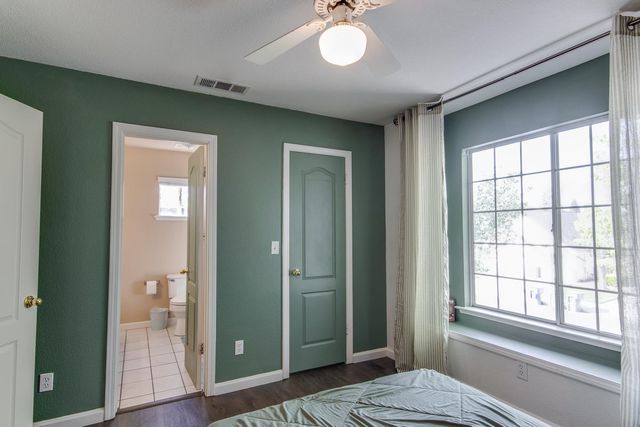 166 Bedford Avenue, Clovis, CA 93611