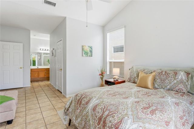 837 Rubi Court, San Jacinto, CA 92583