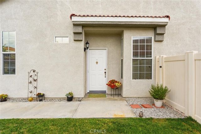 837 Rubi Court, San Jacinto, CA 92583