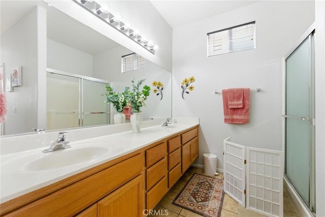 837 Rubi Court, San Jacinto, CA 92583