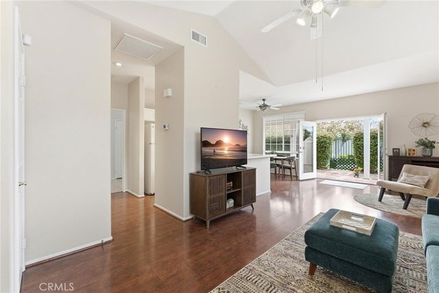 837 Rubi Court, San Jacinto, CA 92583