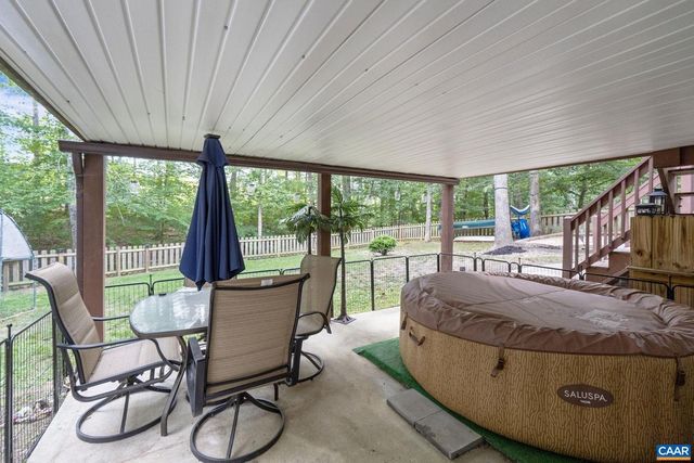 89 RIVERSIDE DR, Palmyra, VA 22963