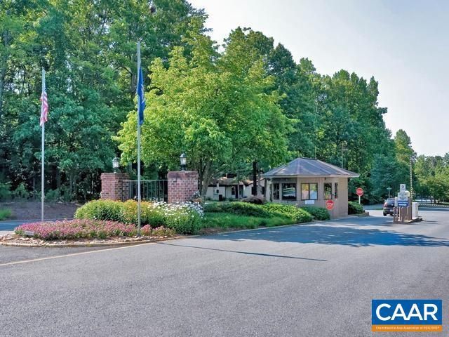 89 RIVERSIDE DR, Palmyra, VA 22963