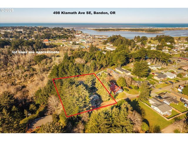 498 KLAMATH Ave Se, Bandon, OR 97411