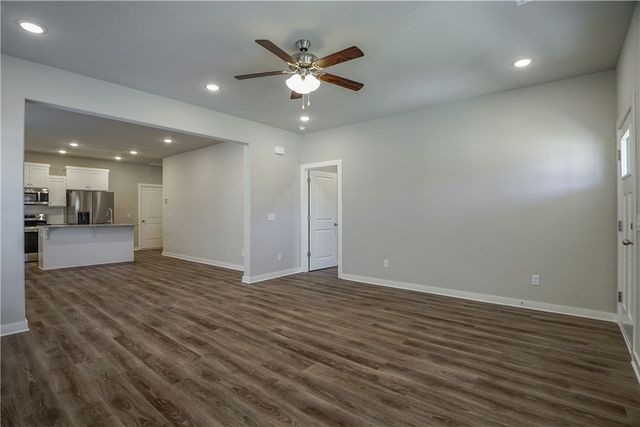 602 N Salem Road, Fayetteville, AR 72704
