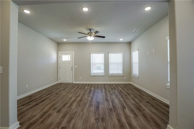 602 N Salem Road, Fayetteville, AR 72704