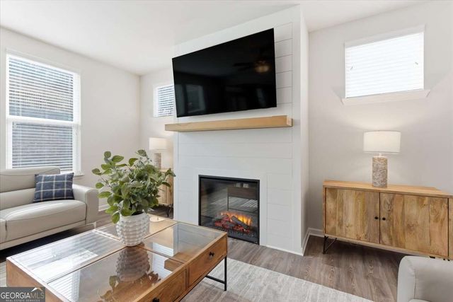 31 Brookside Way NW, Cartersville, GA 30121