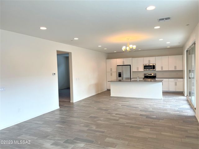 9450 N Andrina Drive, Tucson, AZ 85742