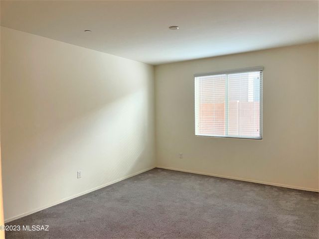 9450 N Andrina Drive, Tucson, AZ 85742