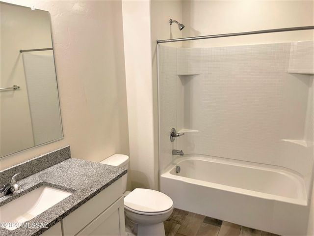9450 N Andrina Drive, Tucson, AZ 85742