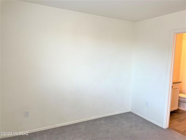 9450 N Andrina Drive, Tucson, AZ 85742