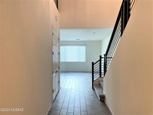 9450 N Andrina Drive, Tucson, AZ 85742