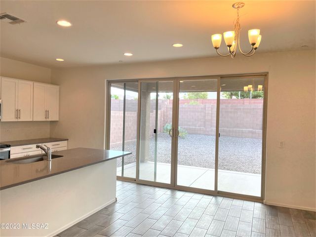 9450 N Andrina Drive, Tucson, AZ 85742