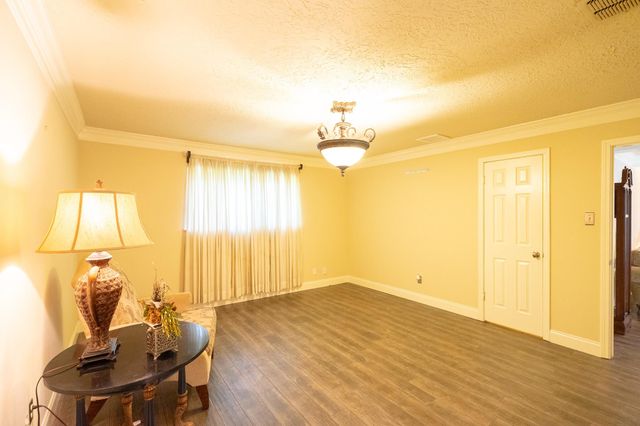 5105 Apple Springs Drive, Pearland, TX 77584