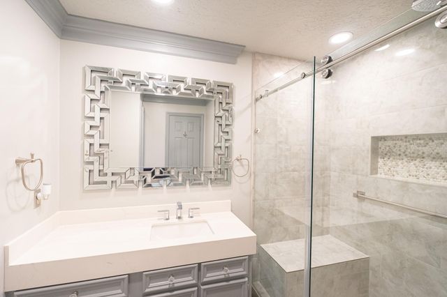 5105 Apple Springs Drive, Pearland, TX 77584