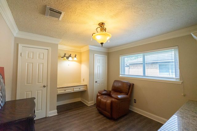 5105 Apple Springs Drive, Pearland, TX 77584