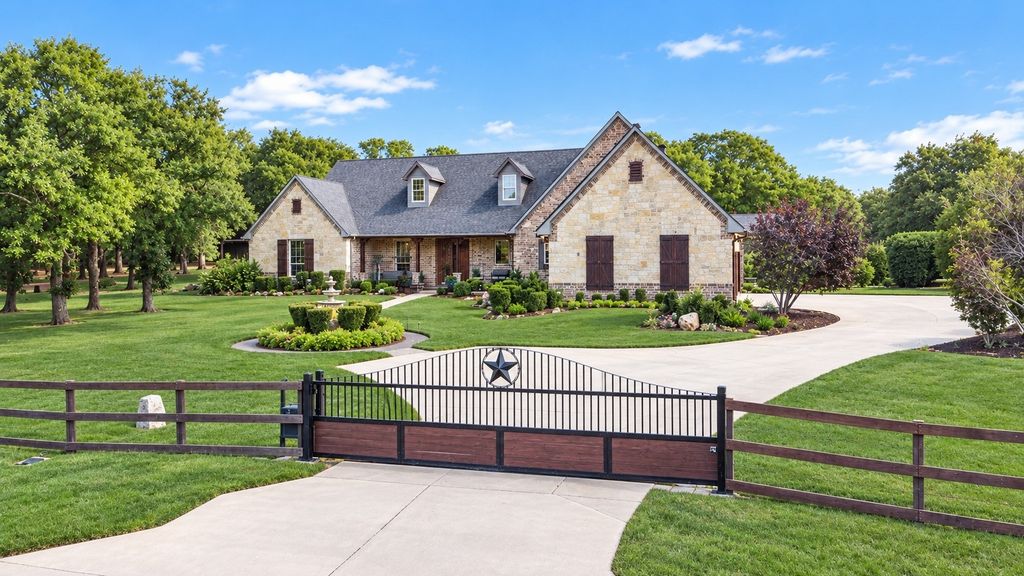 1684 Blevins Drive, Keller, TX 76248 — photo 3