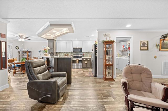 2940 KINGSWOOD CIRCLE, Brooksville, FL 34604