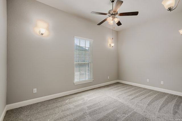 323 ALLEMANIA DR, New Braunfels, TX 78132