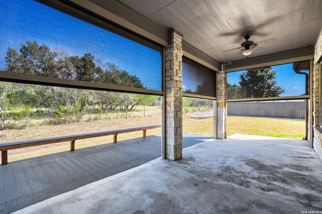323 ALLEMANIA DR, New Braunfels, TX 78132