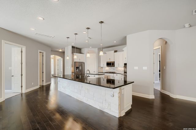 323 ALLEMANIA DR, New Braunfels, TX 78132