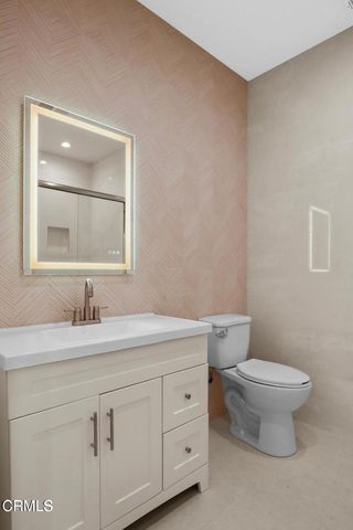 112 N Kenneth Road 201, Burbank, CA 91501