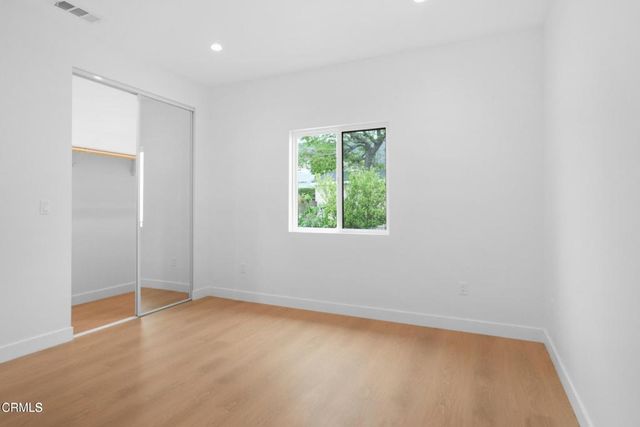 112 N Kenneth Road 201, Burbank, CA 91501
