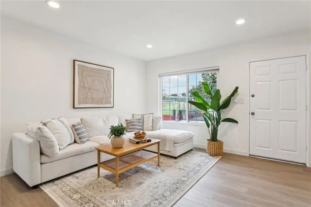 904 Vincent Street, Redondo Beach, CA 90277