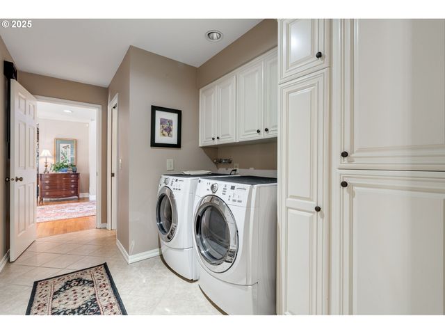 8305 Ne 71ST St, Vancouver, WA 98662