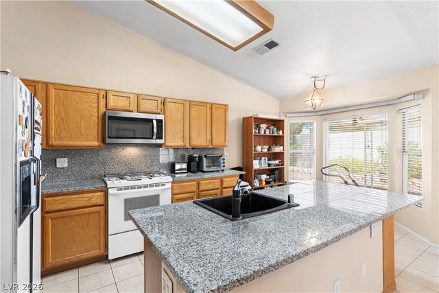 6216 Mandarin Drive, Las Vegas, NV 89108