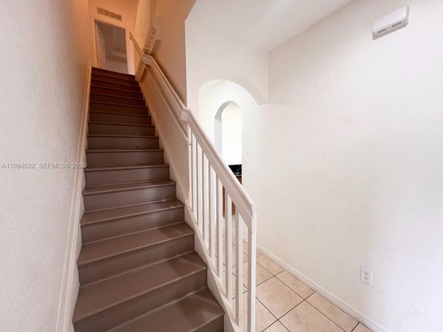 4915 SW 140th Ter 8, Miramar, FL 33027