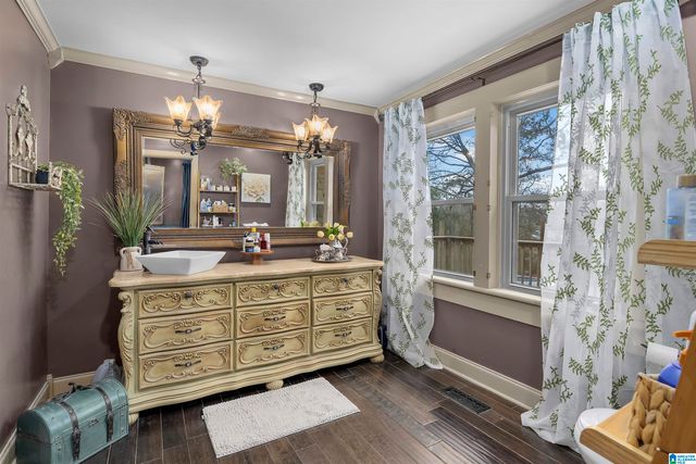 604 4TH AVENUE S, Jasper, AL 35501