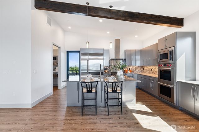 3943 Rockridge Parkway, Anacortes, WA 98221