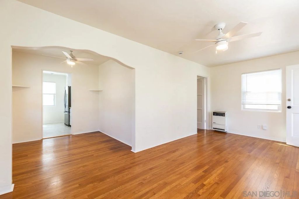 1010 5th, Coronado, CA 92118