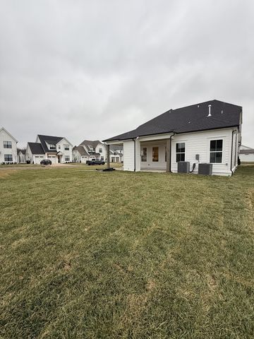 5747 Sagebrush Dr, Murfreesboro, TN 37129