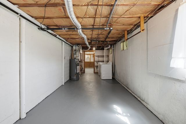 43 Robin Rd, Worcester, MA 01604