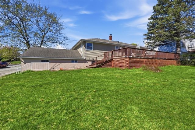 43 Robin Rd, Worcester, MA 01604