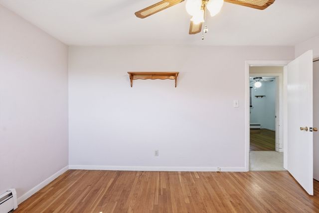 43 Robin Rd, Worcester, MA 01604