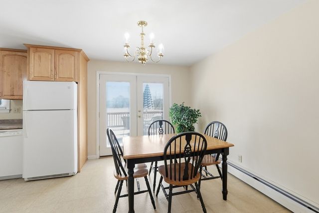 43 Robin Rd, Worcester, MA 01604