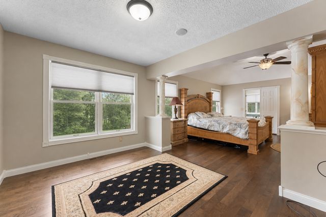 6453 Oxford Road N, Shakopee, MN 55379