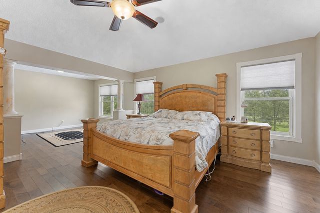 6453 Oxford Road N, Shakopee, MN 55379
