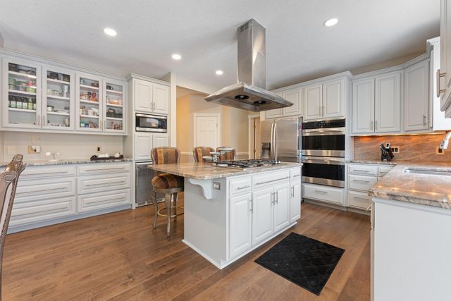 6453 Oxford Road N, Shakopee, MN 55379