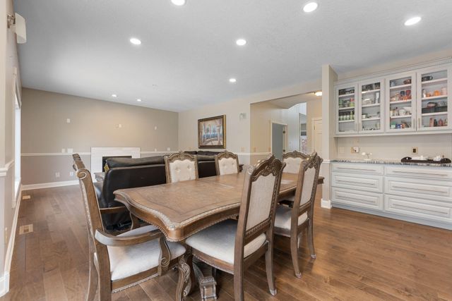 6453 Oxford Road N, Shakopee, MN 55379