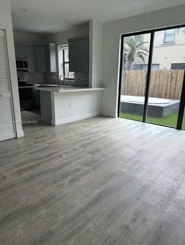 11370 SW 236th St 11370, Homestead, FL 33032