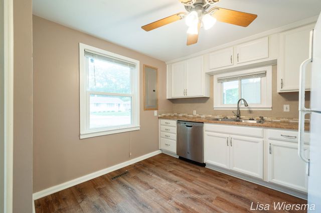 2357 Crozier Avenue, Muskegon City, MI 49441