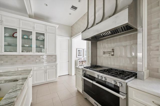 2240 Del Monte Drive, Houston, TX 77019